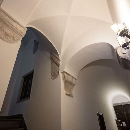 Residenza Paola - 2Br Trastevere Рим Екстер'єр фото